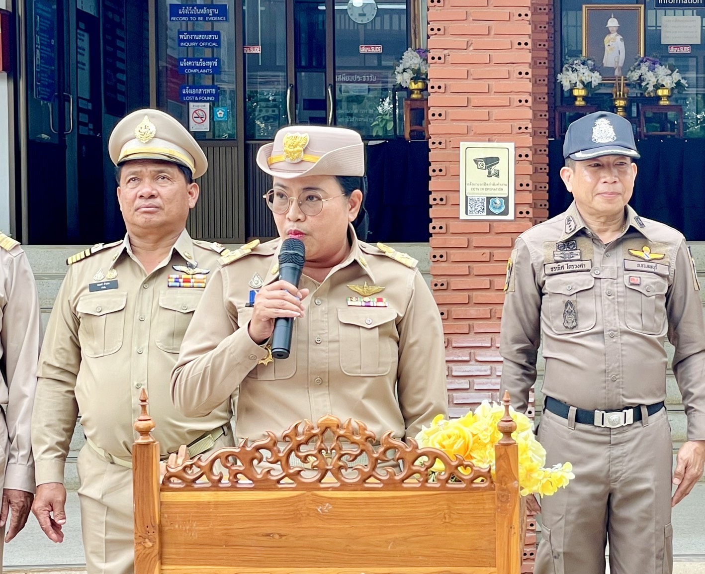 อำเภอหนองม่วง โดยสำนักงานพัฒนาชุมชนอำเภอหนองม่วง เข้าร่วมพิธีเปิด Operation 90 Day ผ่าเเผนยุทธการ 90 วัน พิฆาตยาเสพติด