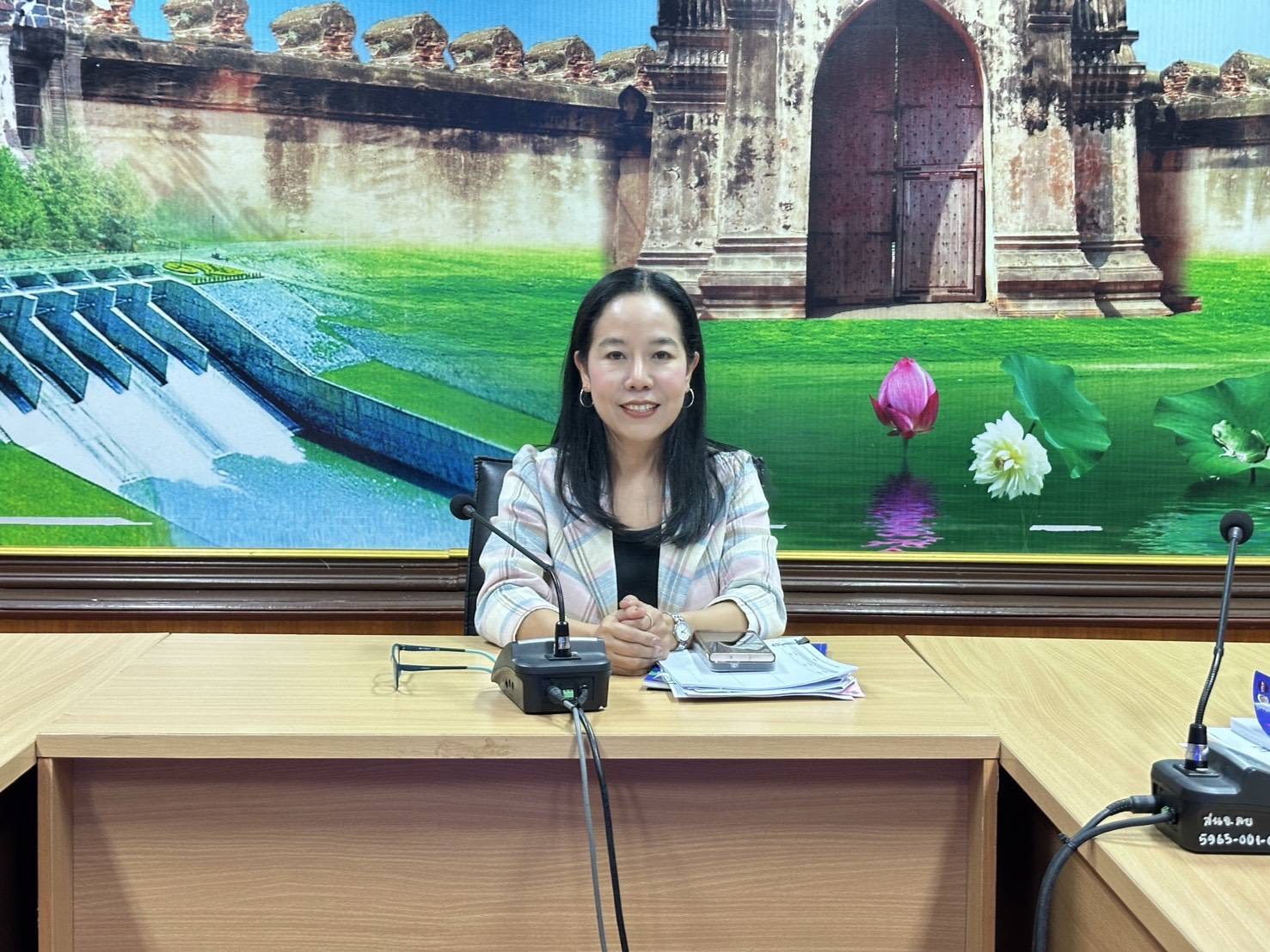 อำเภอหนองม่วง โดยสำนักงานพัฒนาชุมชนอำเภอหนองม่วง ร่วมประชุมชี้เเจงการคัดสรรสุดยอดหนึ่งตำบล หนึ่งผลิตภัณฑ์ไทย ปี พ.ศ.2569 (OTOP Product Champion : OPC) ระดับจังหวัด จังหวัดลพบุรี